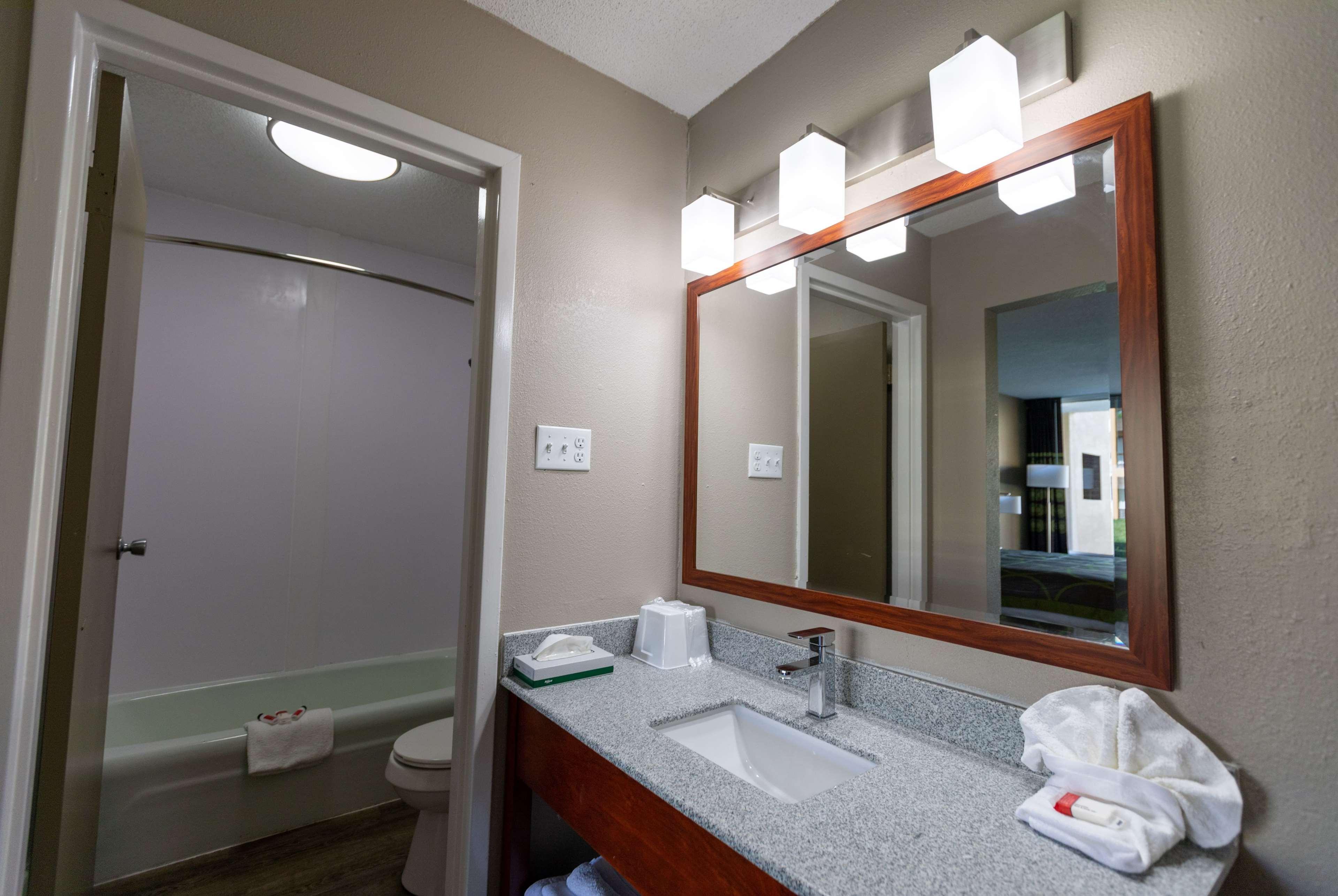 Super 8 By Wyndham Goldsboro Exterior foto