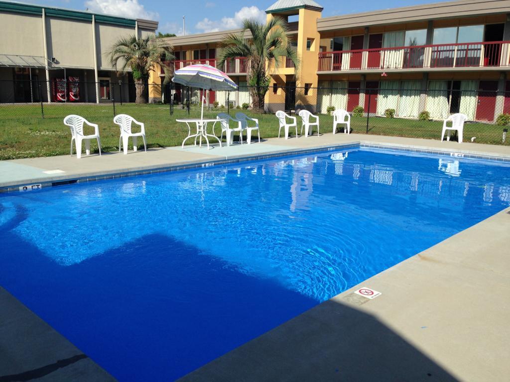 Super 8 By Wyndham Goldsboro Exterior foto